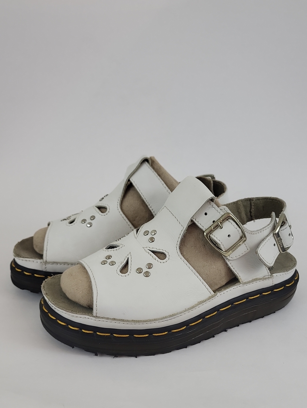 Vintage 90s White Dr. Martens Dunnet Flower Slingback Sandals Size 7 - Picture 2 of 16